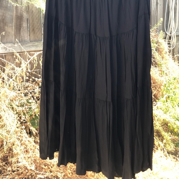 Pleated Layered Skirt - Picture 1 of 5